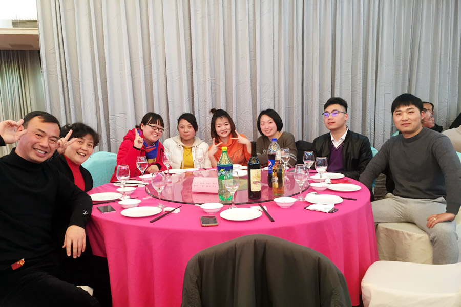 贏戰(zhàn)豬年、共創(chuàng)輝煌--山美股份隆重舉行2018年度表彰大會暨2019迎新年會