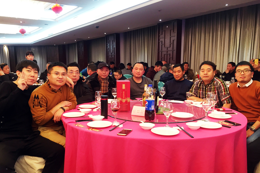 贏戰(zhàn)豬年、共創(chuàng)輝煌--山美股份隆重舉行2018年度表彰大會暨2019迎新年會