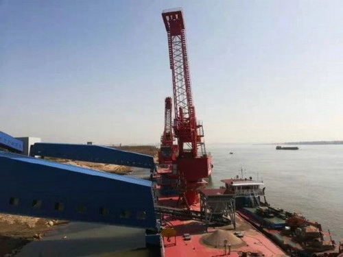 湖北一永久性砂石集并中心建成，總投資約2.5億元，年設(shè)計(jì)吞吐量360萬(wàn)噸