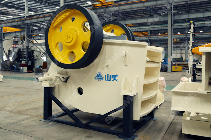 顎式破碎機的選型應(yīng)注意的問題有哪些？