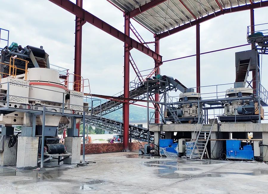 SMS系列多缸液壓圓錐破碎機(jī)，精品骨料生產(chǎn)線的理想選擇