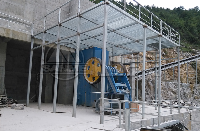 顎式破碎機與旋回式破碎機比較，優(yōu)缺點分析