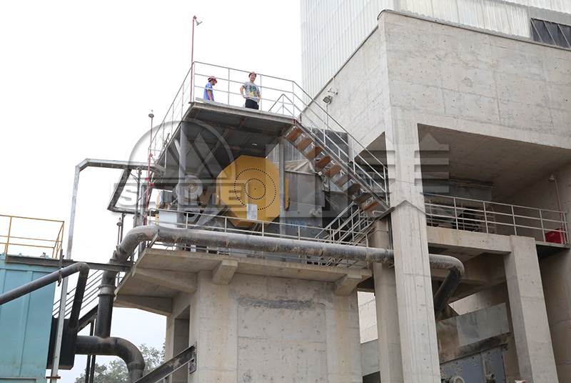 如何處理顎式破碎機維修費用過高？